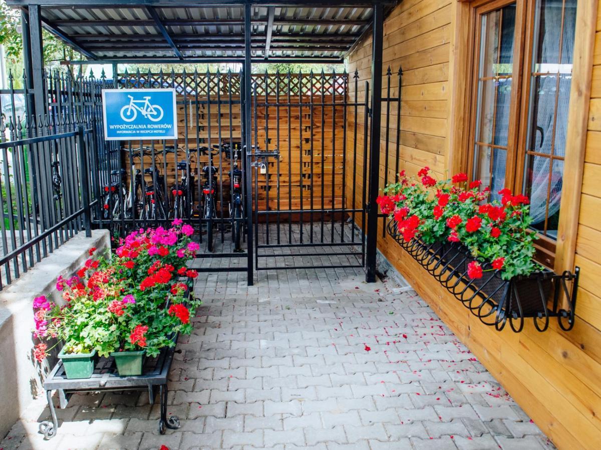 Hotel Dwor Czarneckiego Porosły Exterior foto